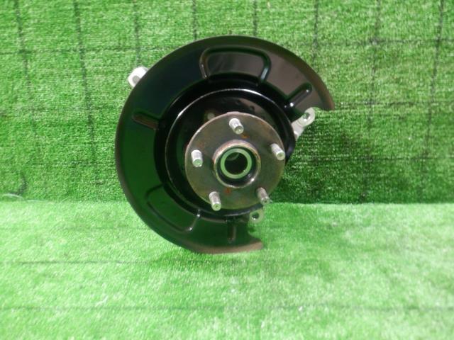 【中古】中古部品 ＸＶ GT3 左ﾘｱﾅｯｸﾙﾊﾌﾞ 【3330420100-230722000144440】