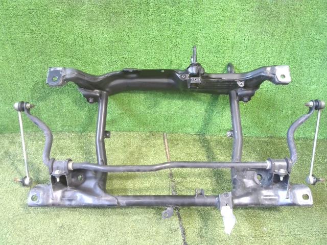 【中古】中古部品 エブリィ DA17W フロントメンバー 【3260070000-230719000751710】|e-cleマート