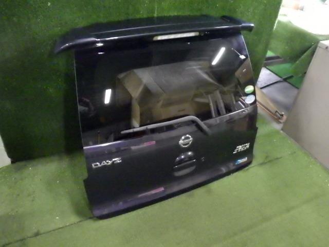 【中古】中古部品 デイズ B21W ﾊﾞｯｸﾄﾞｱ 【3260460000-230728000315800】