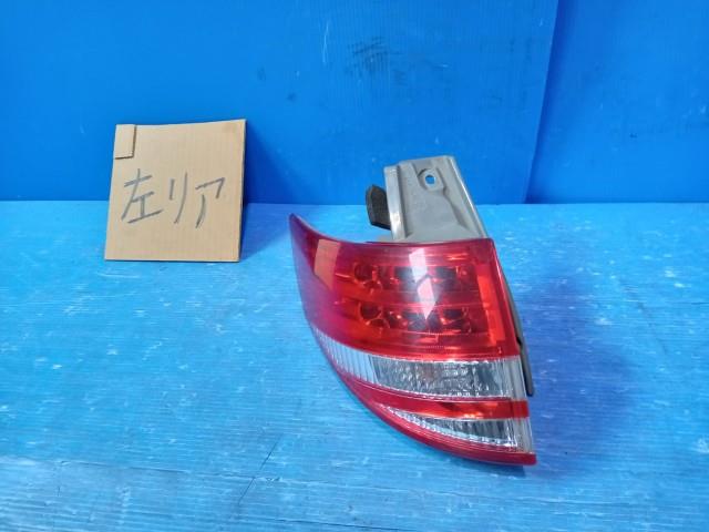 【中古】中古部品 エスティマ ACR50W 左ﾃｰﾙﾗﾝﾌﾟ 【3310050100-220326000215600】