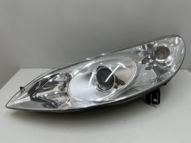 【中古】中古部品 プジョー 407 D2BRV 左ヘッドランプ 【3310070100-000090745610900】|e-cleマート