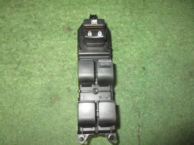 【中古】中古部品 アクア NHP10 ﾊﾟﾜｰｳｲﾝﾄﾞｳｽｲｯﾁ 【3310160100-000004287861900】