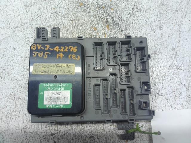 【中古】中古部品 ライフ JB5 ﾋｭｰｽﾞﾎﾞｯｸｽ 【3310160100-000004227667800】
