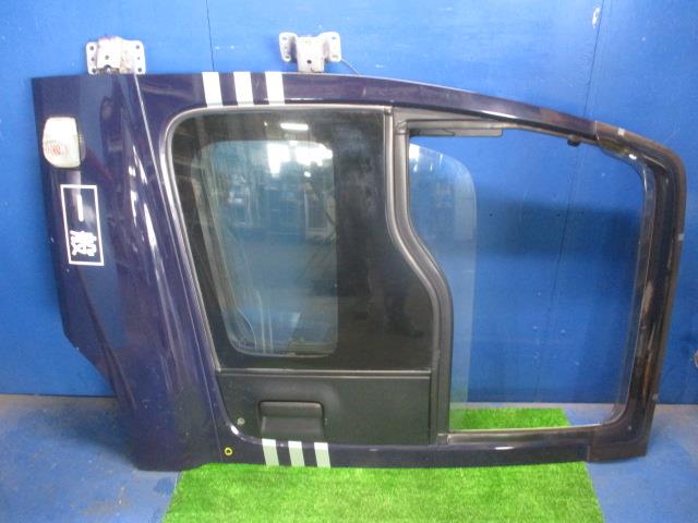 【中古】中古部品 いすゞ大型車 CYJ77AL 左ﾌﾛﾝﾄﾄﾞｱ 【3310270100-000013787013200】