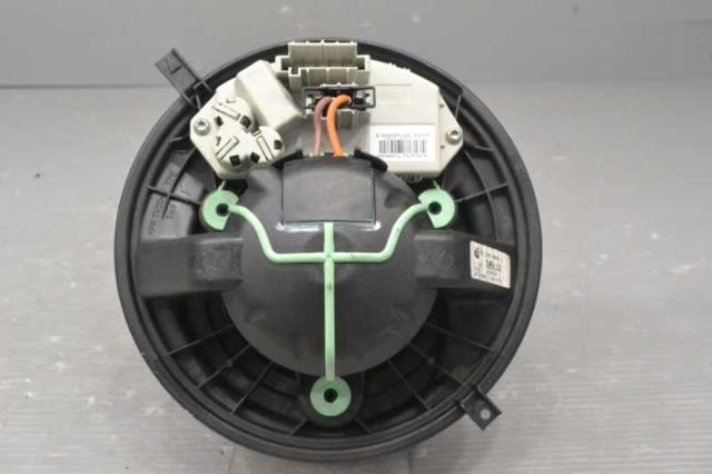 【中古】中古部品 BMW 3シリーズ VA20 ヒーターブロアモーター 【3310580000-230812000167900】|e-cleマート