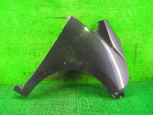【中古】中古部品 ムーヴ LA100S 右ﾌﾛﾝﾄﾌｪﾝﾀﾞｰ 【3330210100-000035137810600】