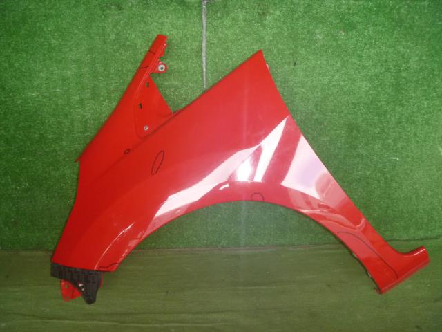 【中古】中古部品 フィット GE7 左フロントフェンダー 【3330370100-000233019310700】