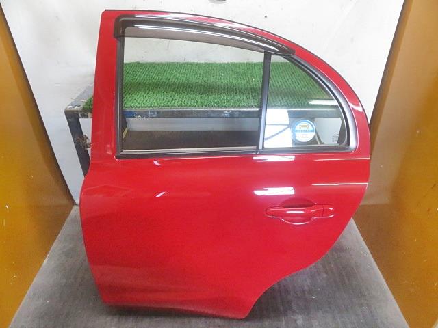 【中古】中古部品 マーチ NK13 左ﾘｱﾄﾞｱ 【3330380100-000035031813400】