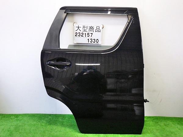 【中古】中古部品 ワゴンＲ MH55S 右ﾘｱﾄﾞｱ 【3330890100-000023215713300】