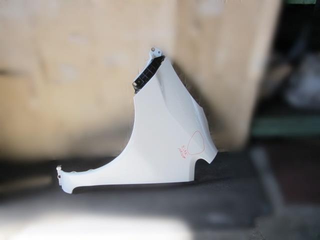 【中古】中古部品 ライフ JB5 左ﾌﾛﾝﾄﾌｪﾝﾀﾞｰ 【3310050100-001304826210700】