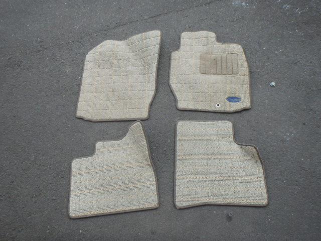 【中古】中古部品 アルト HA24S ﾌﾛｱﾏｯﾄ 【3331010800-000021210477450】