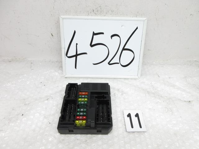【中古】中古部品 BMW Z4 BU25 ﾋｭｰｽﾞﾎﾞｯｸｽ 【3500170000-230812508467800】