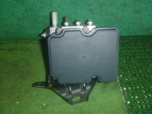 【中古】中古部品 ムーヴ LA160S ABSｱｸﾁｭｴｰﾀｰ 【3330370100-000233021042500】 15,073円