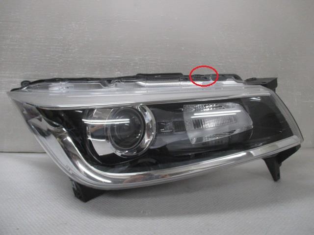 【中古】中古部品 ソリオ MA36S 右ﾍｯﾄﾞﾗﾝﾌﾟ 【3380050000-000034834410800】