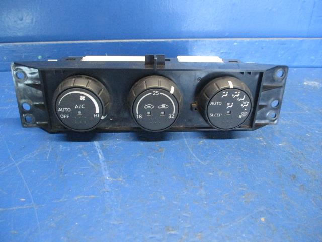 【中古】中古部品 UD日産大型車 JNCU40999 A/Cスイッチパネル 【3310270100-000012716960900】|e-cleマート