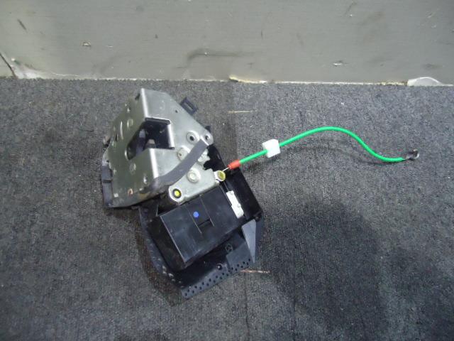 【中古】中古部品 BMW 5シリーズ DD25 右ﾌﾛﾝﾄﾄﾞｱﾛｯｸｿﾚﾉｲﾄﾞ 【3310050100-001543555764550】｜e-cleマート 10,856円