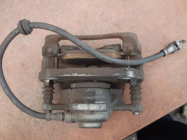 【中古】中古部品 BMW ミニ SU16 右ﾌﾛﾝﾄｷｬﾘﾊﾟｰ 【3331010800-000021383744330】