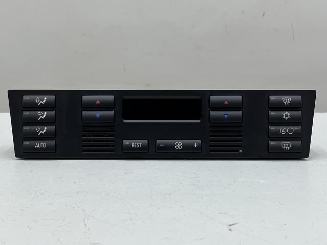 【中古】中古部品 BMW 5シリーズ DD25 A/Cｽｲｯﾁﾊﾟﾈﾙ 【3310070100-0000Y0749060900】