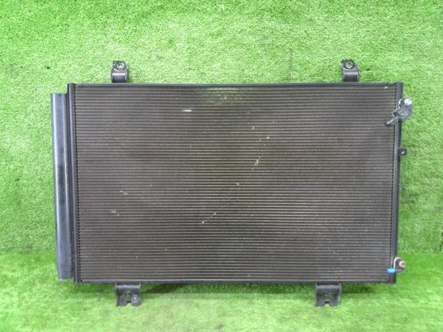 【中古】中古部品 レクサス LS USF40 ｺﾝﾃﾞﾝｻｰ 【3330990100-230825000260600】