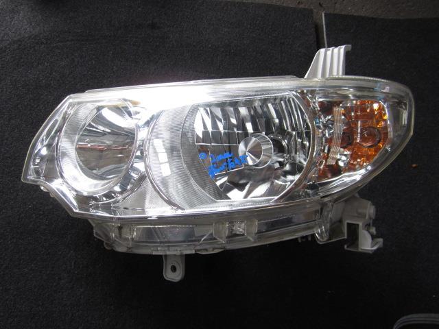 【中古】中古部品 タント L375S 左ﾍｯﾄﾞﾗﾝﾌﾟ 【3310050100-001239906410900】 9,716円