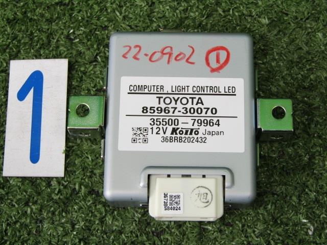 【中古】中古部品 ムーヴ LA100S ﾗｲﾄｺﾝﾄﾛｰﾙﾕﾆｯﾄ 【3330200100-220902000010810】
