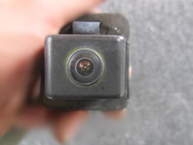 【中古】中古部品 ＭＰＶ LW3W ｶﾒﾗ 【3310050100-001347734515850】｜e-cleマート