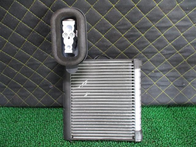 【中古】中古部品 エブリィ DA17V A/Cｸｰﾘﾝｸﾞﾕﾆｯﾄ 【3330660100-000023327060800】