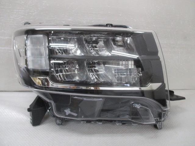 【中古】中古部品 タント LA650S 右ﾍｯﾄﾞﾗﾝﾌﾟ 【3380050000-000034859910800】