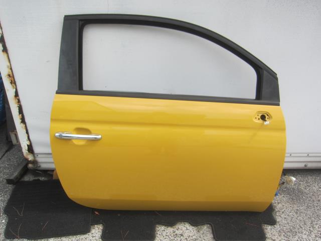 【中古】中古部品 フィアット 500 31212 右ﾌﾛﾝﾄﾄﾞｱ 【3340240100-202300007813100】