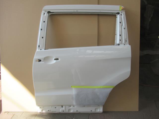【中古】再生部品 オデッセイ RC1 左ﾘｱﾄﾞｱ 【3380050000-000032052813400】 17,582円