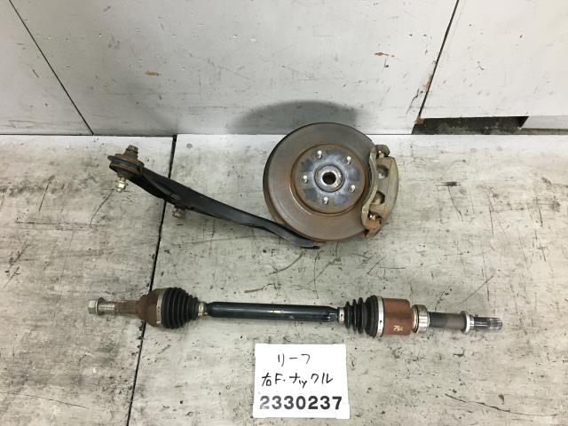 【中古】中古部品 リーフ ZE0 右ﾌﾛﾝﾄﾅｯｸﾙﾊﾌﾞ 【3330991100-000233023744310】