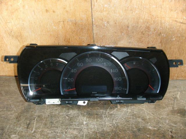【中古】中古部品 オデッセイ RB1 ｽﾋﾟｰﾄﾞﾒｰﾀｰ 【3310050100-001676162961400】