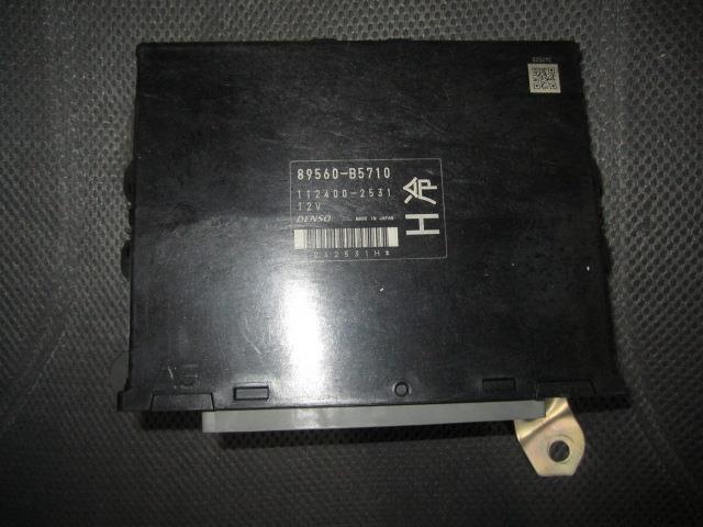 【中古】中古部品 ハイゼット S321V ｴﾝｼﾞﾝｺﾝﾋﾟｭｰﾀｰ 【3310050100-001099196363100】｜e-cleマート