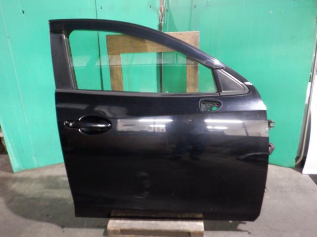 【中古】中古部品 デミオ DJ3FS 右ﾌﾛﾝﾄﾄﾞｱ 【3340140100-000023510313100】