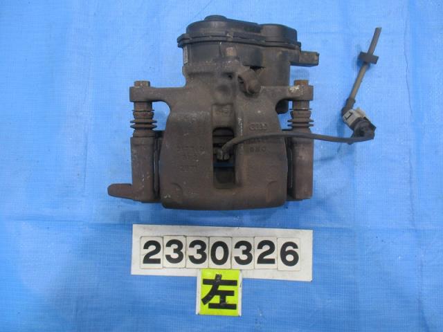 【中古】中古部品 アウディ A6 4GCHVS 左ﾘｱｷｬﾘﾊﾟｰ 【3310040100-000233032644460】