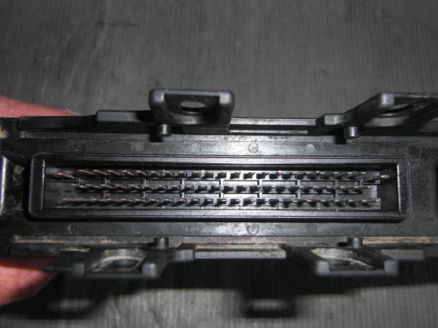 【中古】中古部品 VW ポロ 9NBKY ﾐｯｼｮﾝｺﾝﾋﾟｭｰﾀｰ 【3310050100-001256130363200】