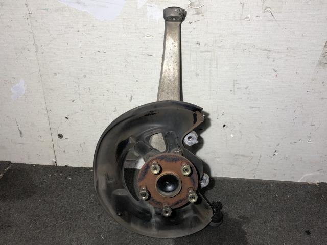 【中古】中古部品 クラウンマジェスタ URS206 左ﾌﾛﾝﾄﾅｯｸﾙﾊﾌﾞ 【3310050100-001624022644340】
