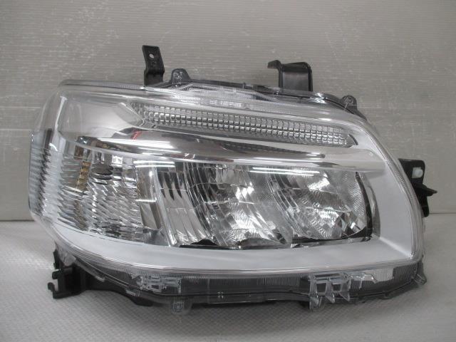 【中古】中古部品 タウンエース S403M 右ﾍｯﾄﾞﾗﾝﾌﾟ 【3380050000-000034939810800】