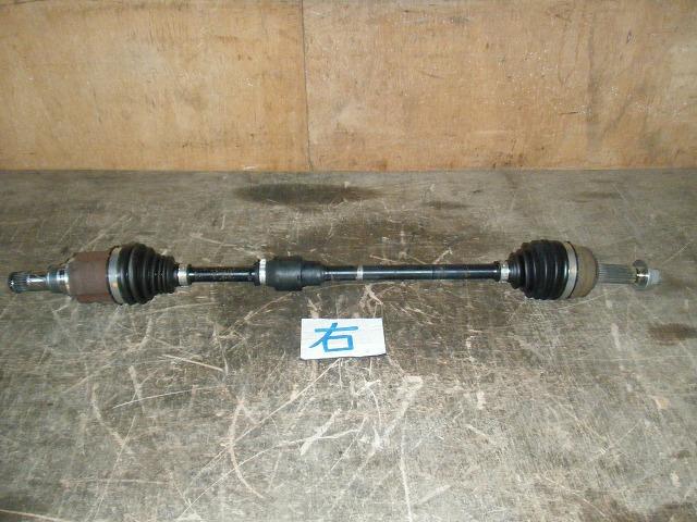 【中古】中古部品 デイズルークス B21A 右ﾌﾛﾝﾄﾄﾞﾗｲﾌﾞｼｬﾌﾄ 【3310050100-001680925142100】
