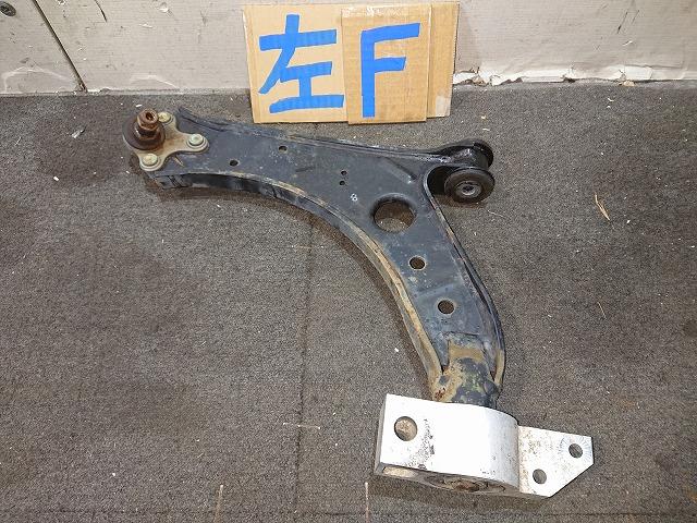 【中古】中古部品 VW ゴルフ 1KBLX 左ﾌﾛﾝﾄﾛｱｱｰﾑ 【3310050100-001659319751740】