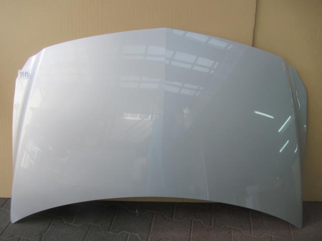 【中古】中古部品 ベンツ Bクラス 246242 ﾎﾞﾝﾈｯﾄﾌｰﾄﾞ 【3380050000-000034981310500】