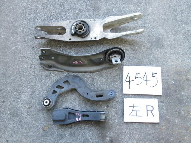 【中古】中古部品 ベンツ Bクラス 246242 左ﾘｱﾛｱｱｰﾑ 【3500170000-231018503851840】