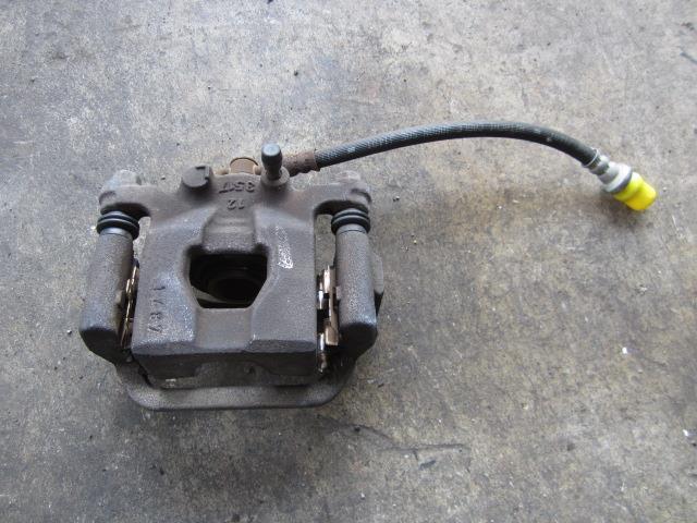 【中古】中古部品 デュアリス J10 右ﾘｱｷｬﾘﾊﾟｰ 【3310050100-001276185944430】