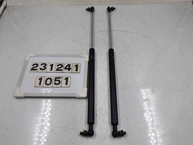 【中古】中古部品 マークII JZX105 ﾌｰﾄﾞﾀﾞﾝﾊﾟｰ 【3330890100-000023124110510】