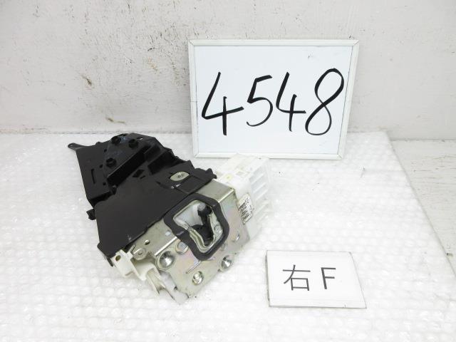 【中古】中古部品 ベンツ Bクラス 245233 右ﾌﾛﾝﾄﾄﾞｱﾛｯｸｿﾚﾉｲﾄﾞ 【3500170000-231023504164550】