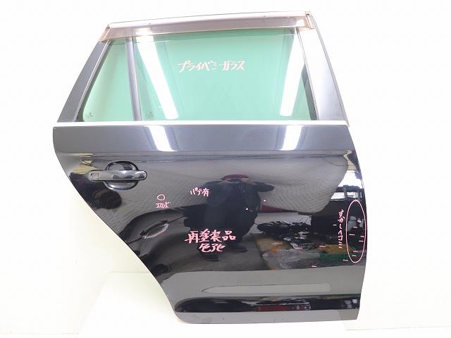 【中古】中古部品 VW ゴルフヴァリアント 1KCCZ 右ﾘｱﾄﾞｱ 【3310070100-000090733413300】