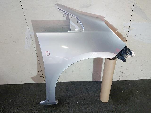 【中古】中古部品 フィット GE6 右ﾌﾛﾝﾄﾌｪﾝﾀﾞｰ 【3310050100-001650532610600】