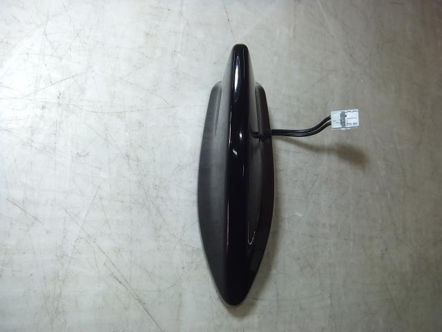 【中古】中古部品 ジェイド FR4 アンテナ 【3310050100-230517000161000】|e-cleマート