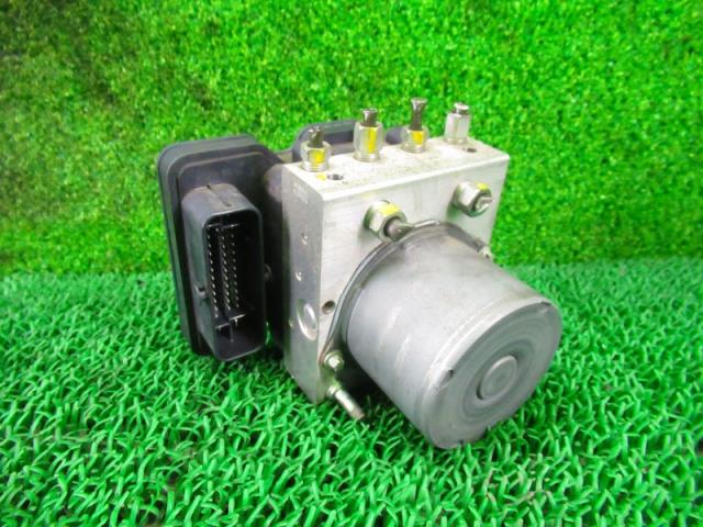 【中古】中古部品 ＣＸ－３ DK5FW ABSｱｸﾁｭｴｰﾀｰ 【3330210100-000035169942500】