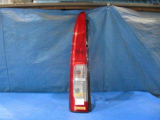 【中古】中古部品 ムーヴ L175S 左ﾃｰﾙﾗﾝﾌﾟ 【3310160100-000004277115600】